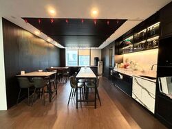 United Square (D11), Office #537645201